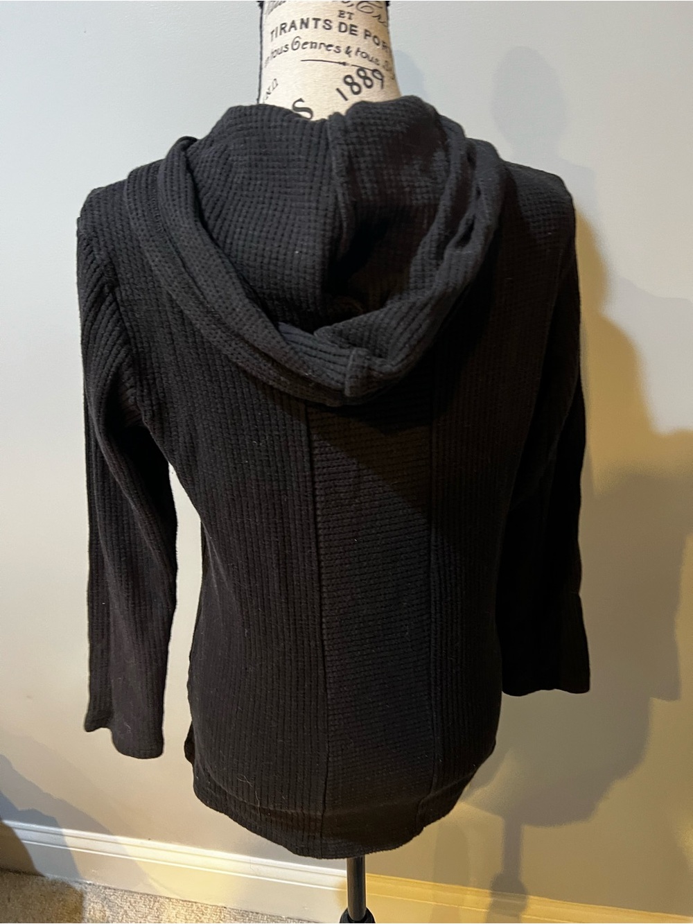 Simply Noelle Black Waffle Knit Henley Hoodie - Picture 2 of 3